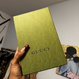 Gucci box for wallets and small purses